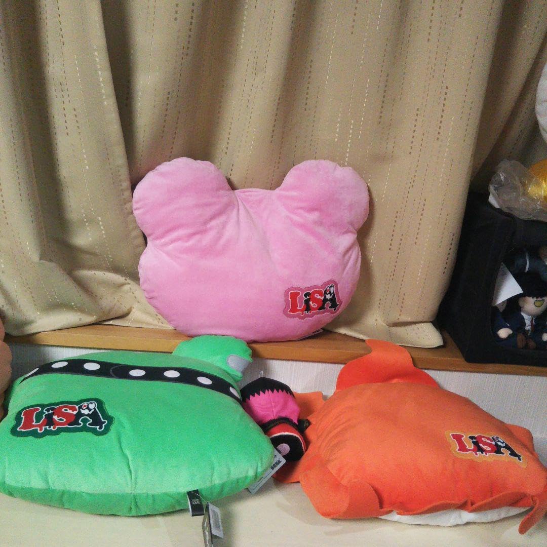 即購入可！ LiSA メガジャンボフェイスクッション メガクマ Amazon.co.jp: LISA メガジャンボ ぬいぐるみ メガジャンボ